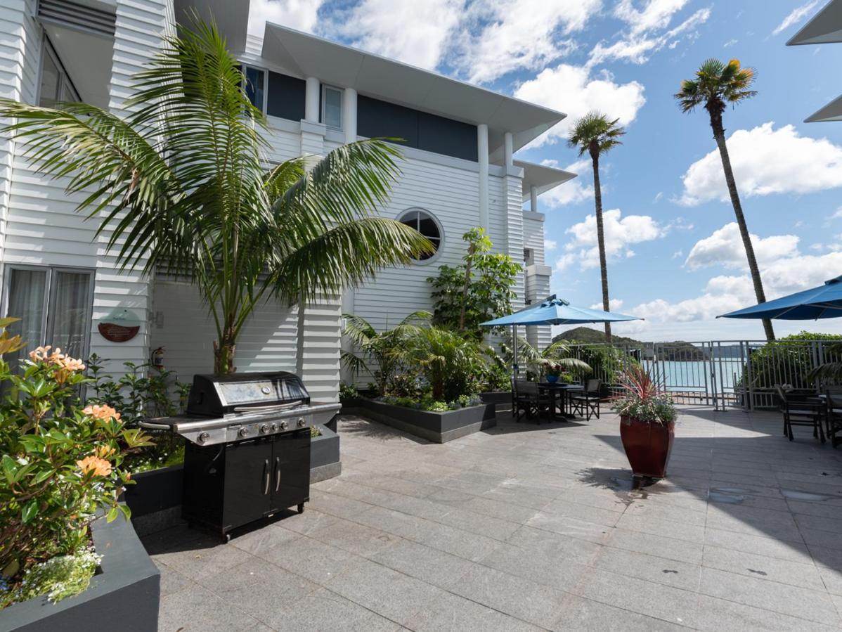 Oceanside - Paihia Waterfront Apartment ภายนอก รูปภาพ